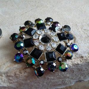 Vintage Pin/Brooch signed KC